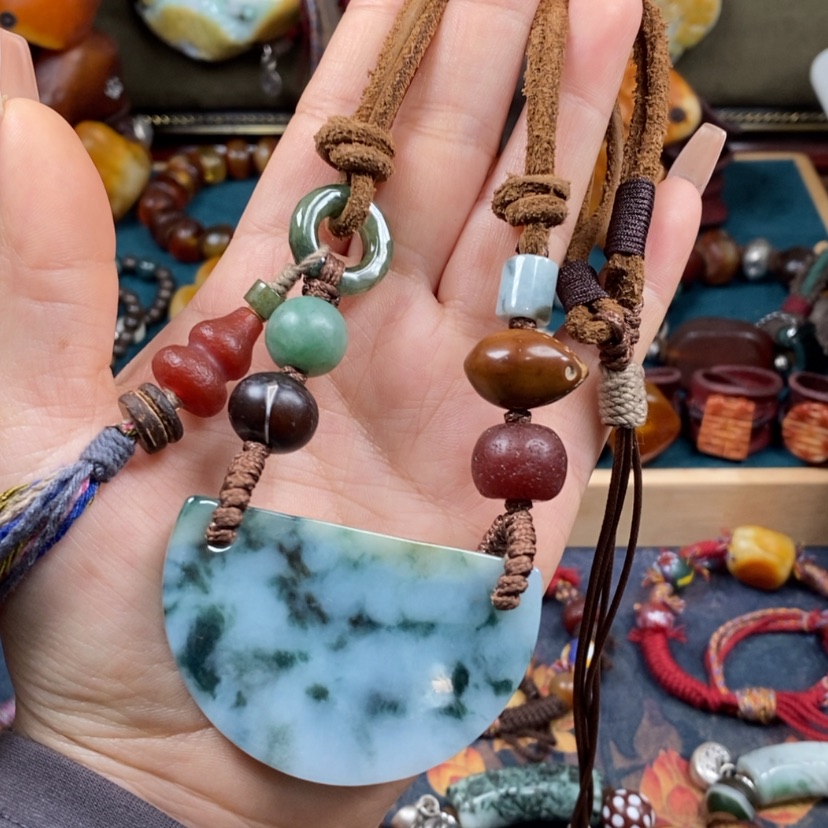 【闪购商品】翡翠颈饰未镶嵌项链