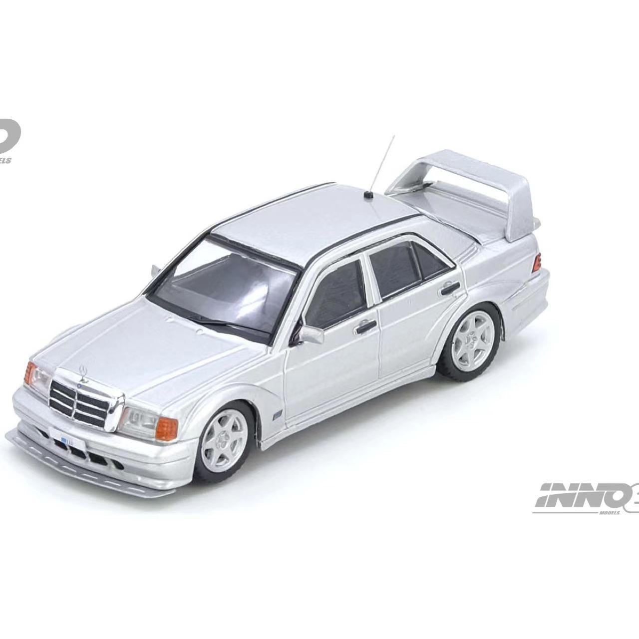 【壹童预售】INNO 1:64 奔驰 BENZ 190E 银色 合金汽车模型