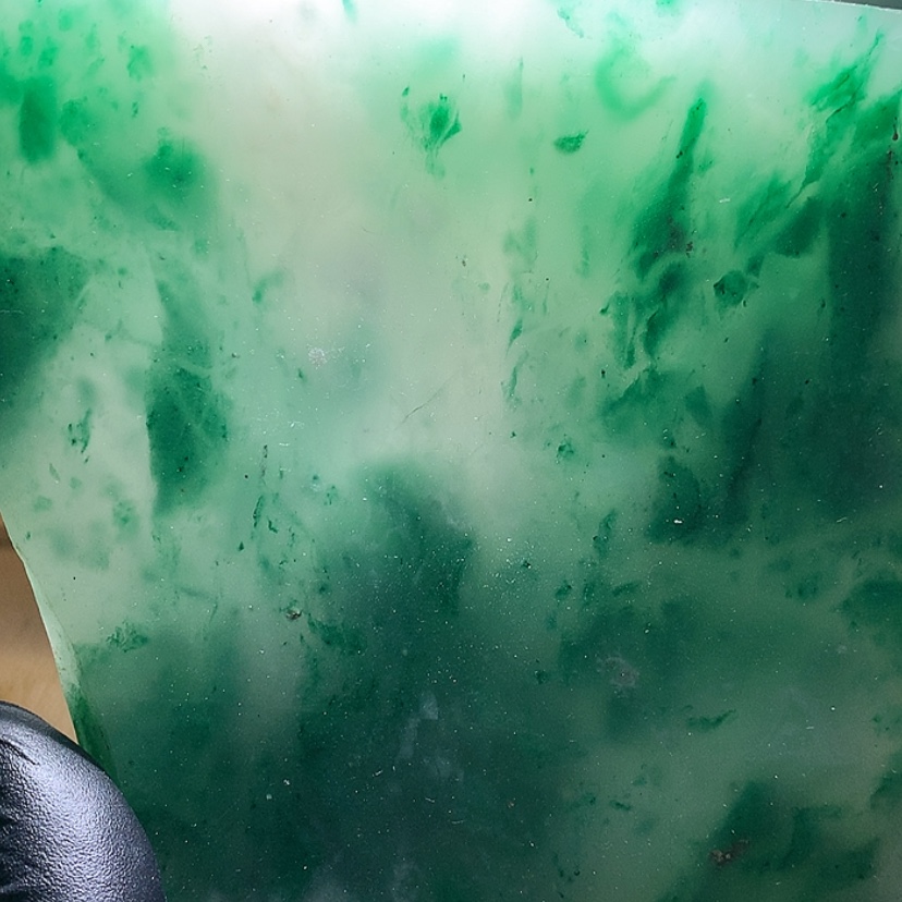 【闪购商品】定制石英质玉（非洲翠）回*