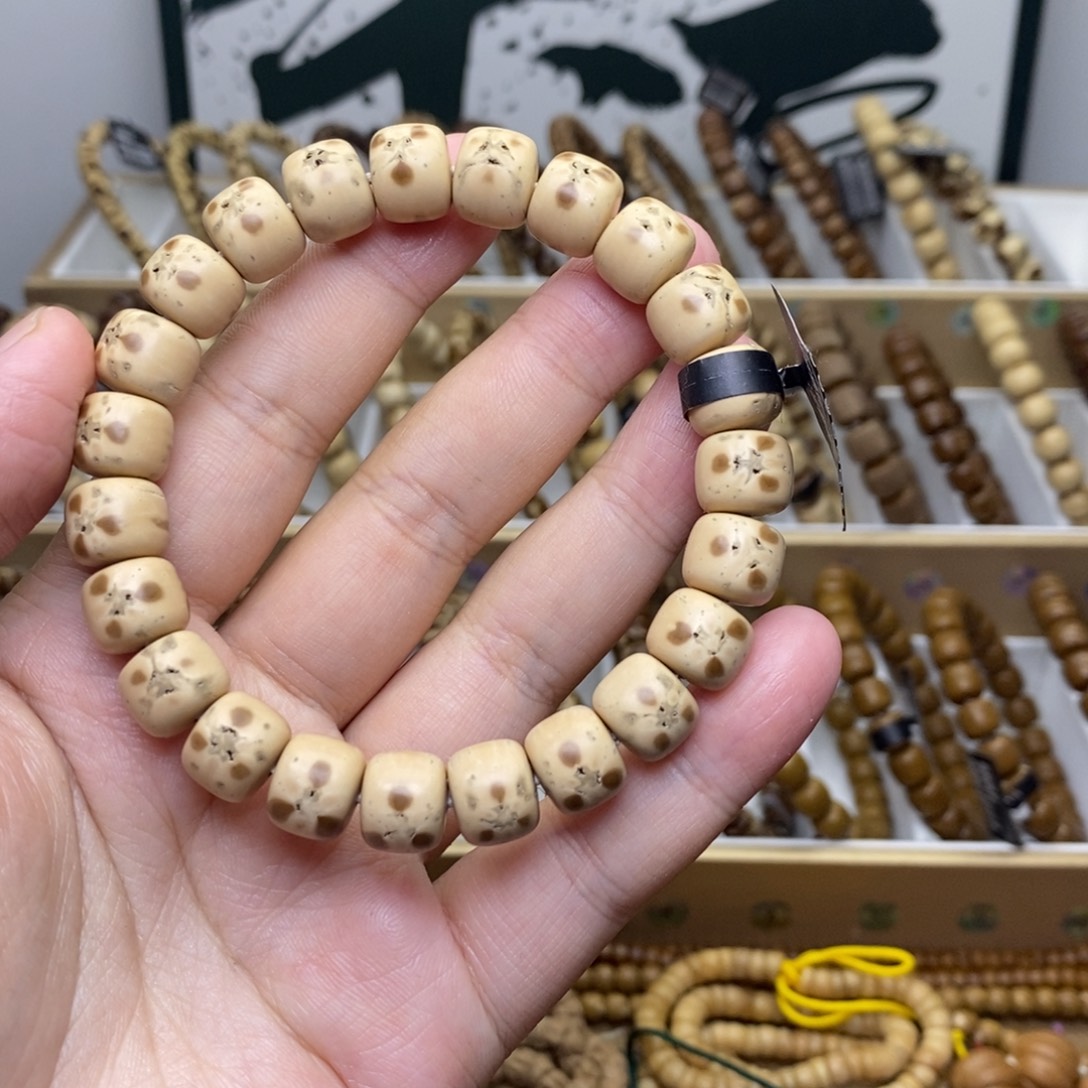 無***戀手串紫金鼠熊猫实心