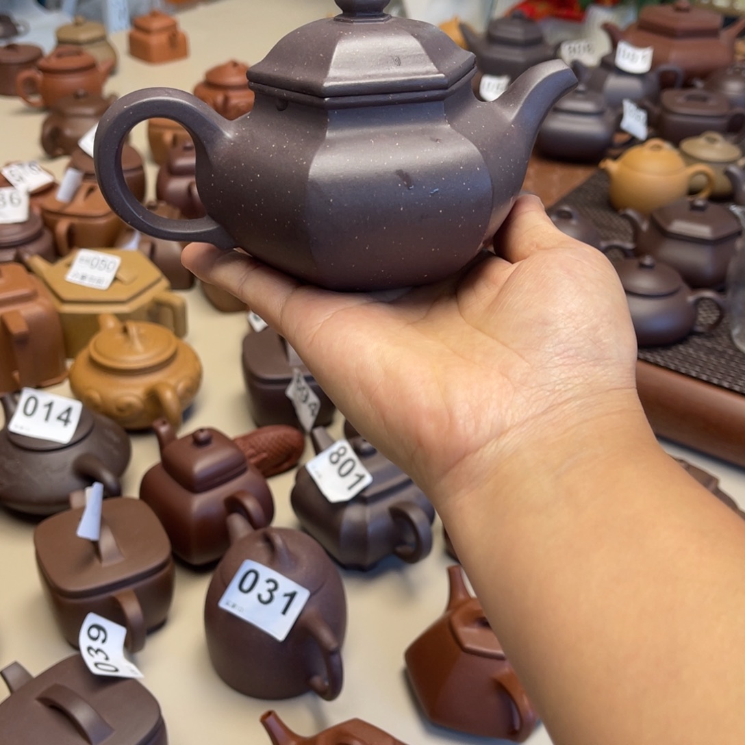 茶壶紫砂六方仿古300毫升