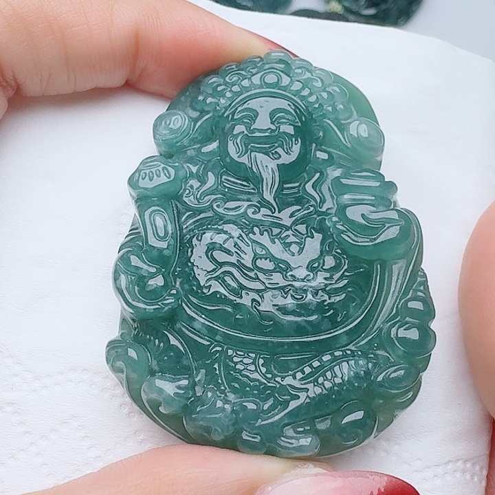 颈饰未镶嵌翡翠多样性发其一