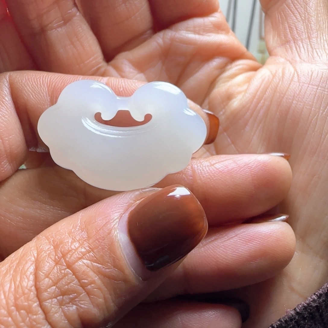 透***·和田玉未镶嵌颈饰