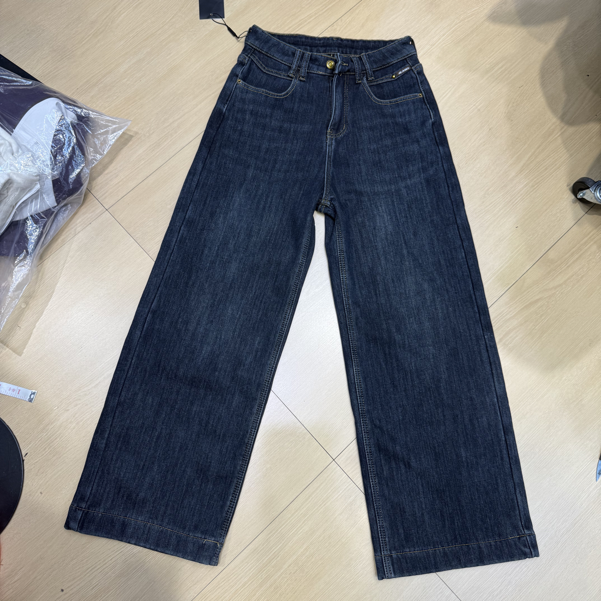 2025新款8035窄版阔腿牛仔裤高腰显瘦直筒时尚加绒修身水洗百搭