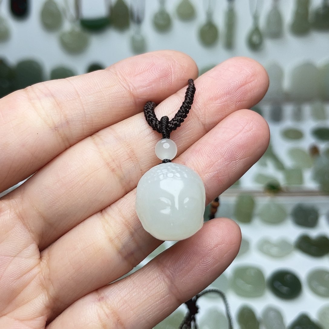 颈饰未镶嵌和田玉