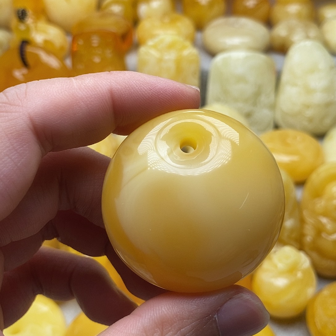 琥珀颈饰未镶嵌琥珀蜜蜡吊坠