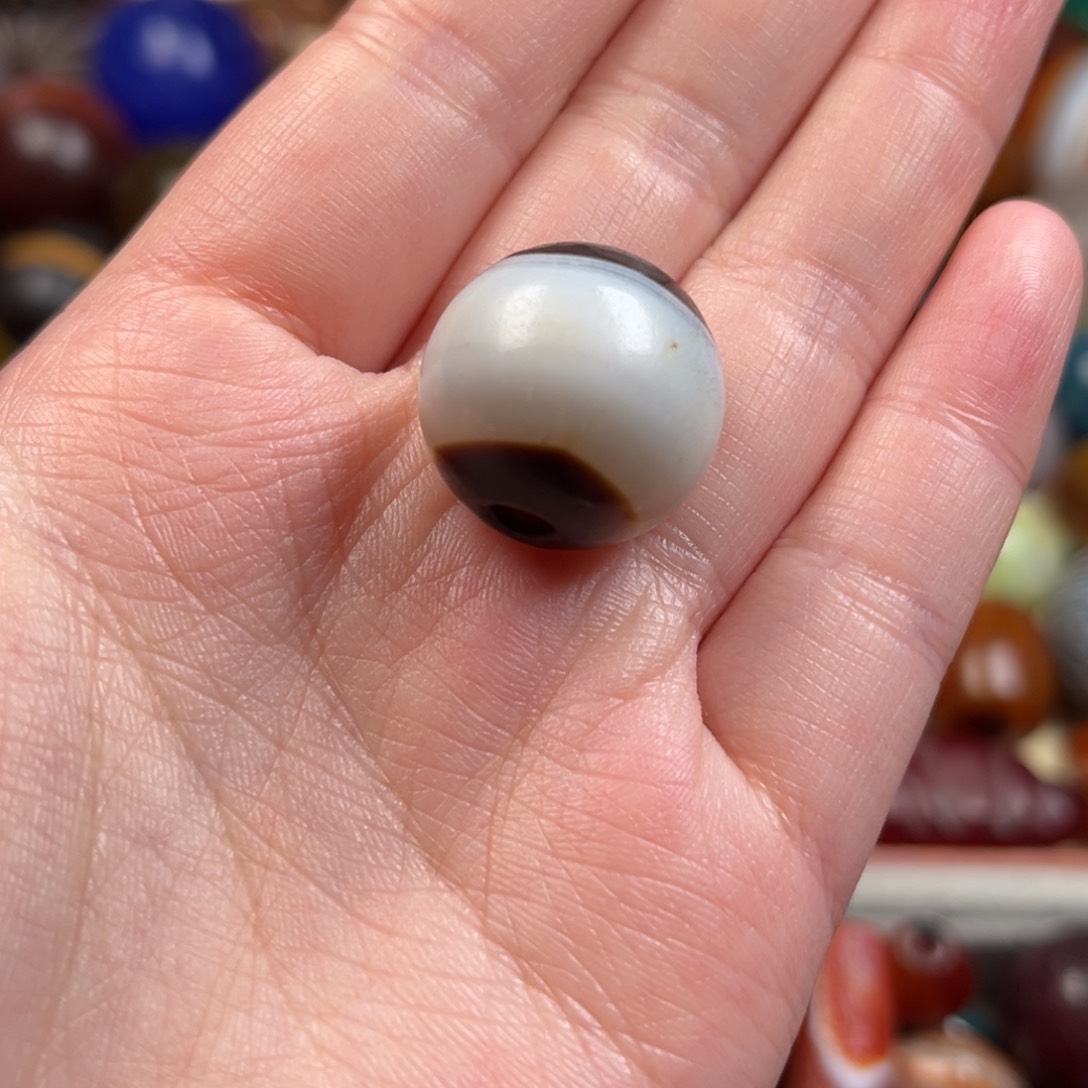 玛瑙/玉髓颈饰未镶嵌梦*洲