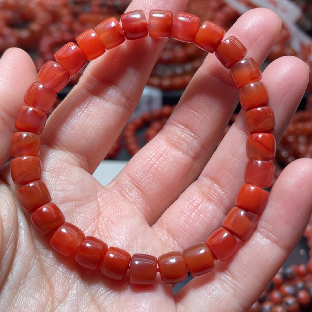 南红玛瑙手链未镶嵌