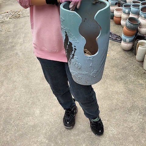 口22高41瑕疵一个。