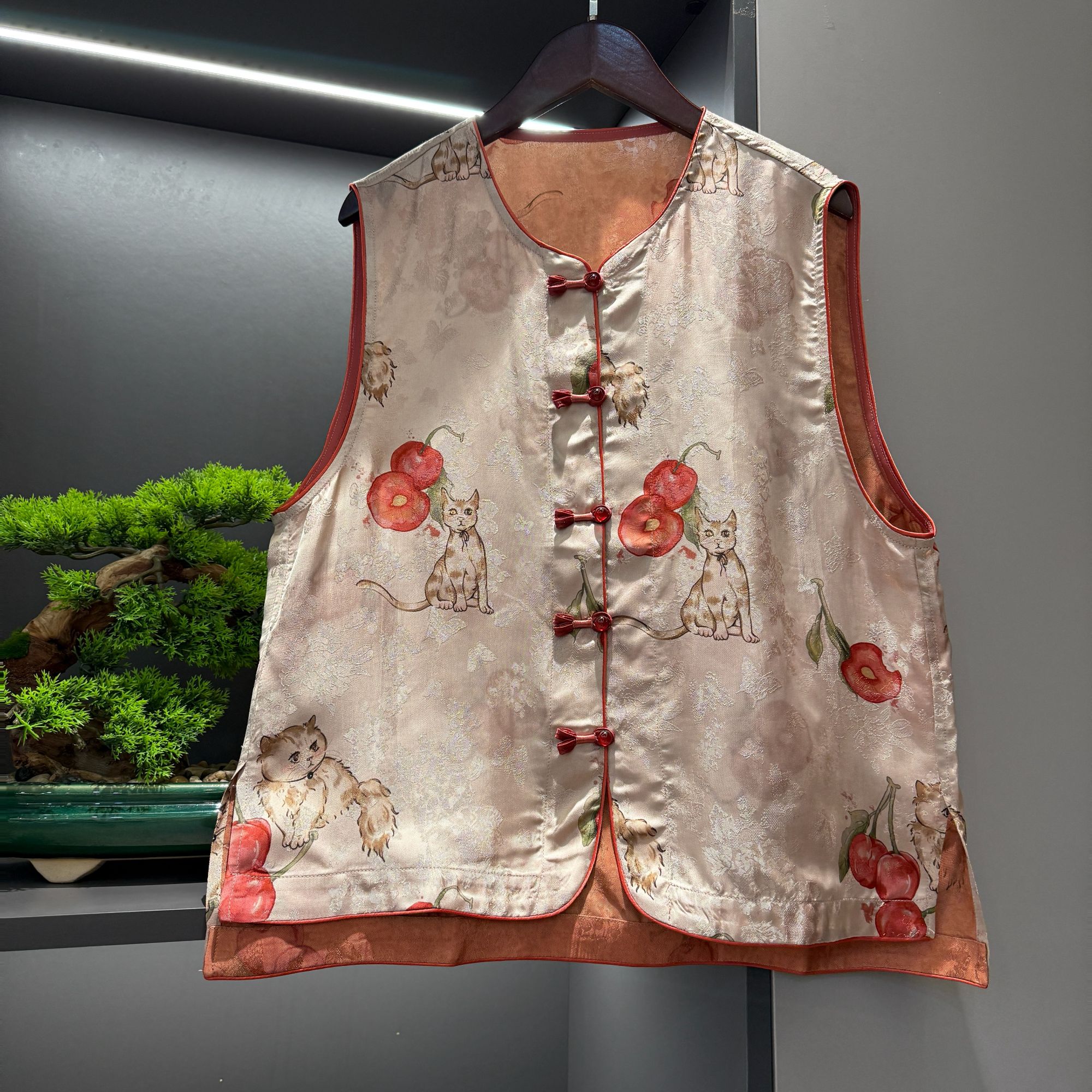 中式马夹复古盘扣传统改良猫咪花色女装气质宽松马甲3687