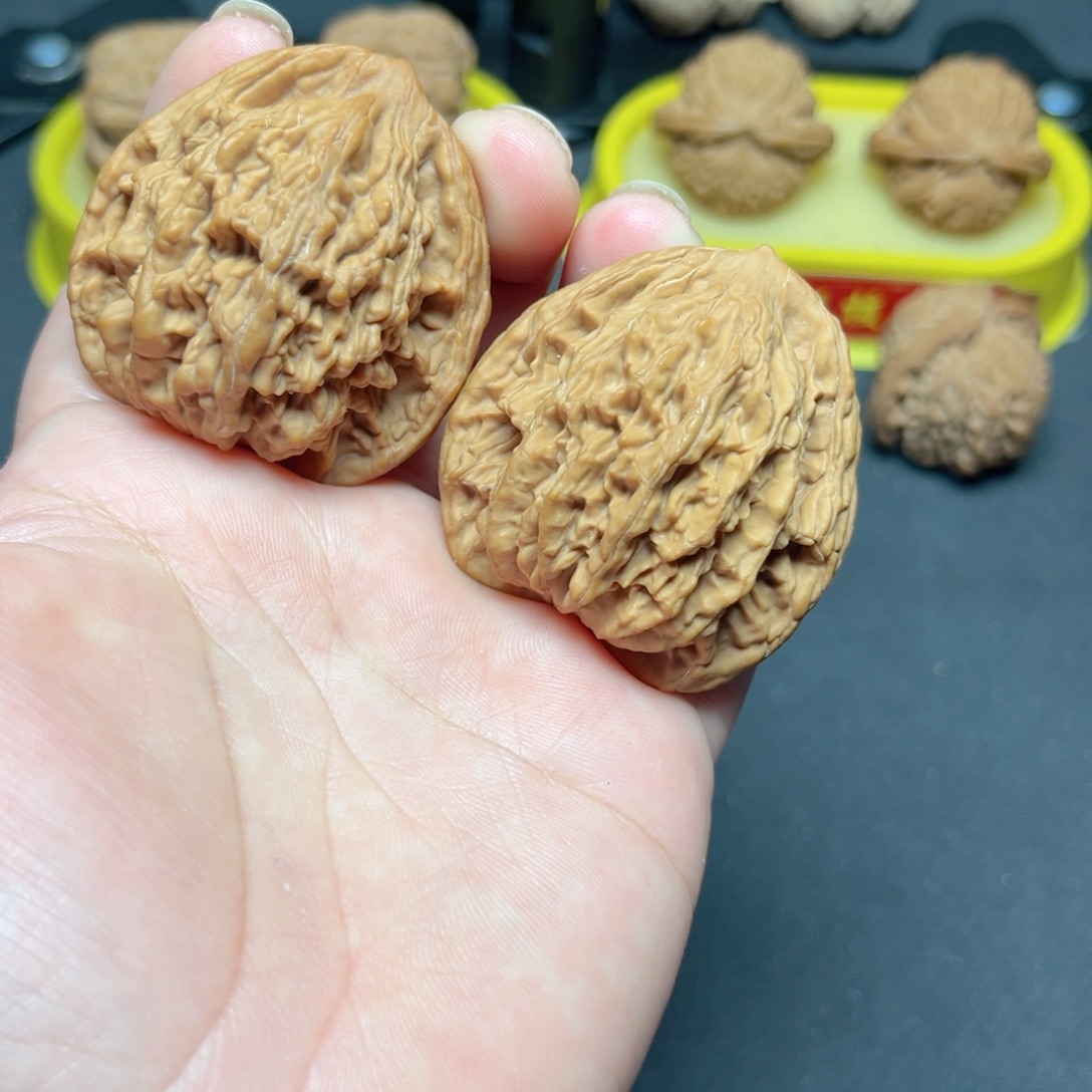 文玩核桃一物一拍43尺麦虎