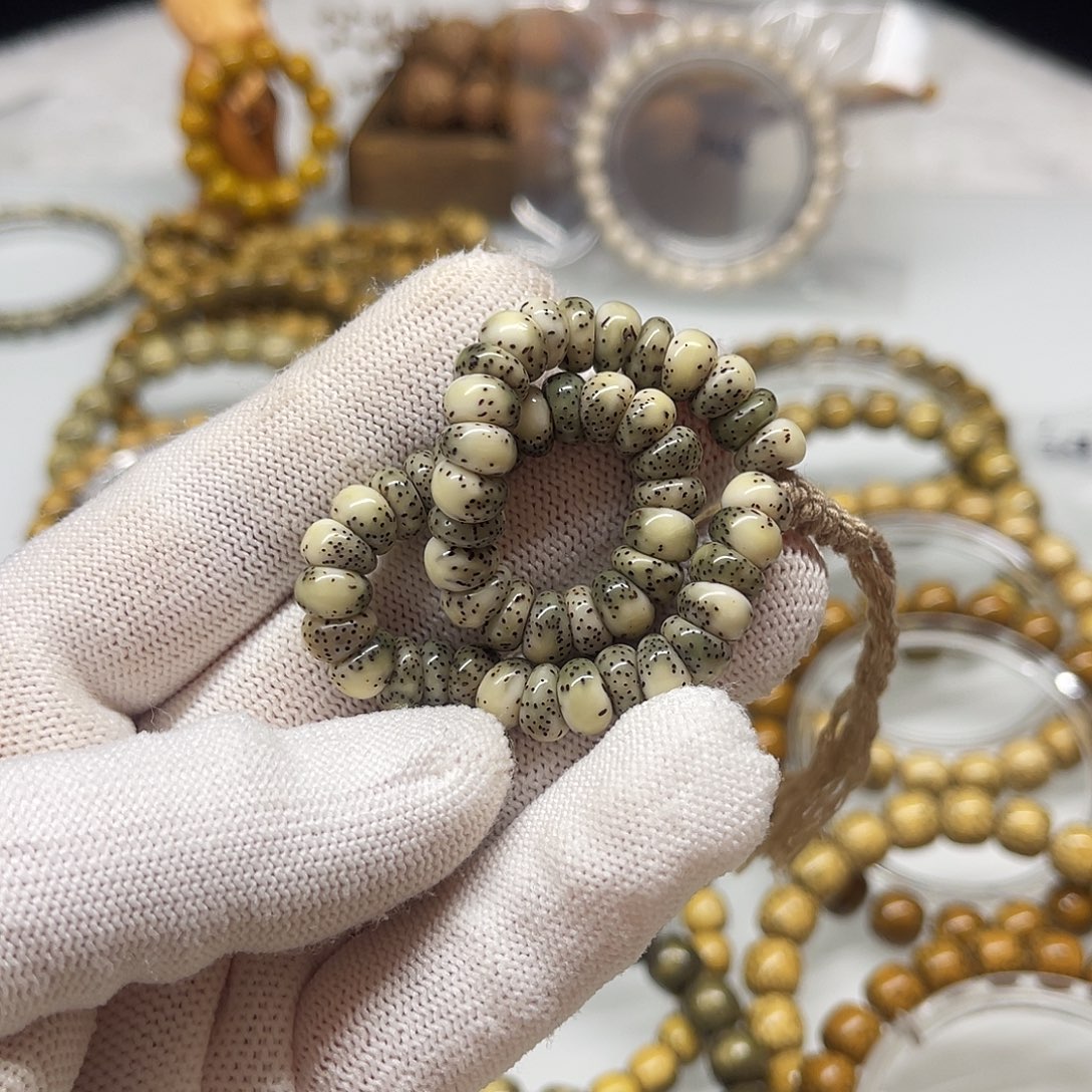 星月菩提手串蒜瓣河豚大肠手串8