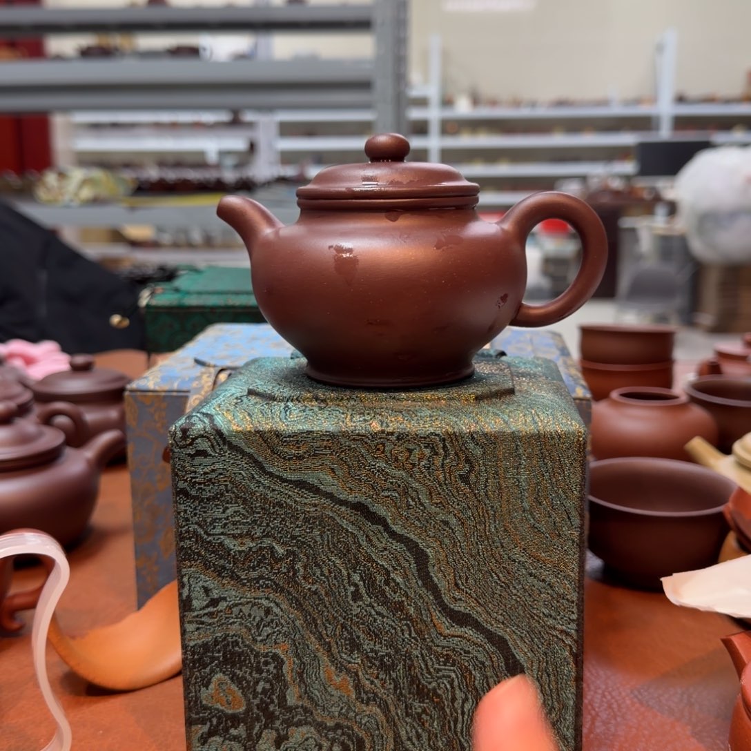 茶杯紫砂小果子市