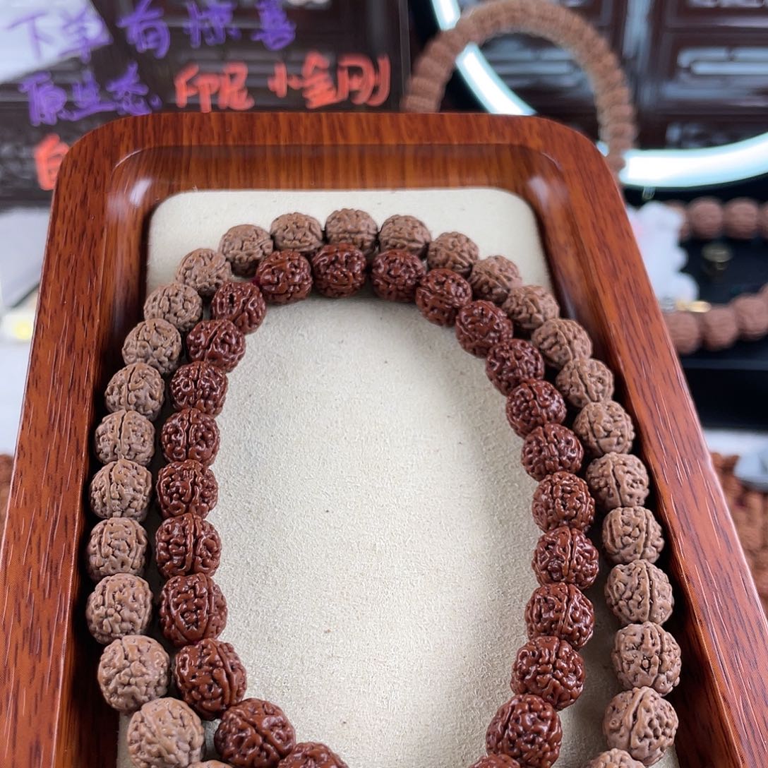 【闪购商品】金刚菩提手串爱***事一代