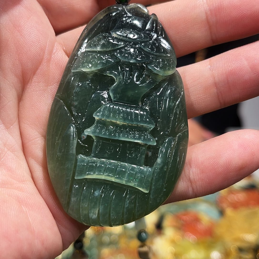 岫玉未镶嵌毛衣链