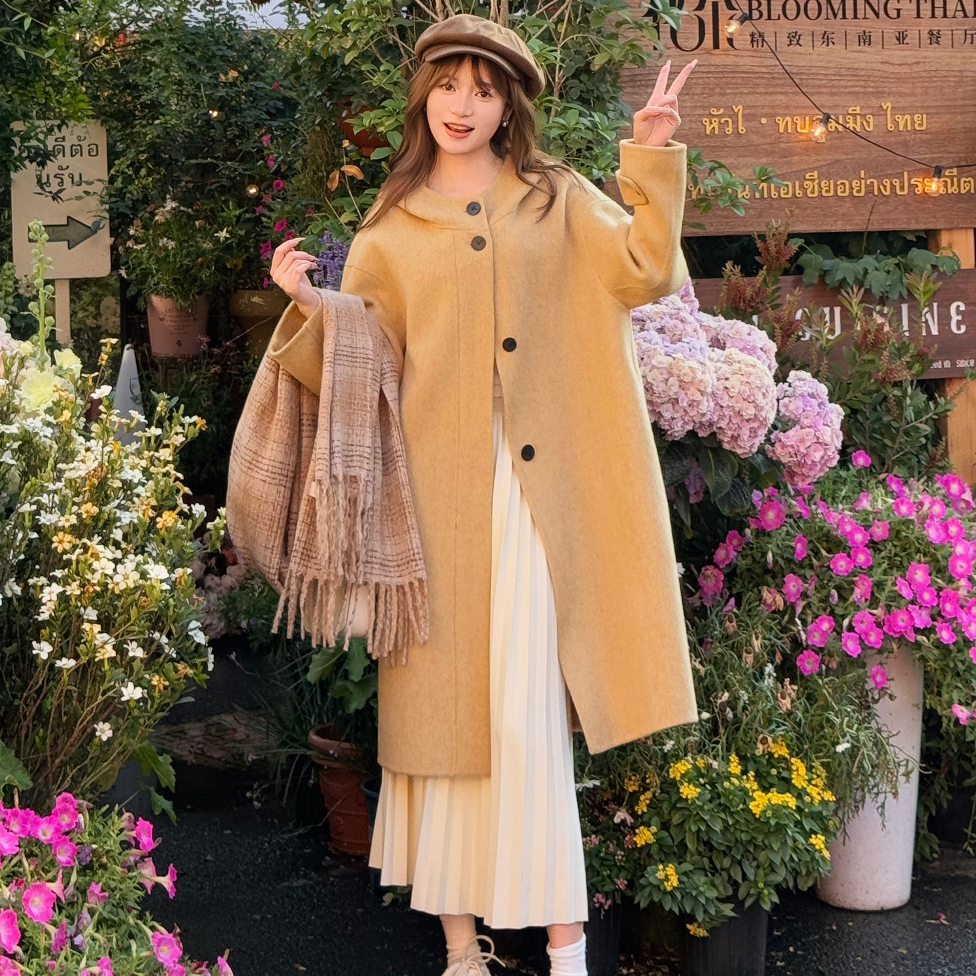 法式优雅翻领复古纽扣时尚宽松气质修身显瘦羊毛大衣 25918