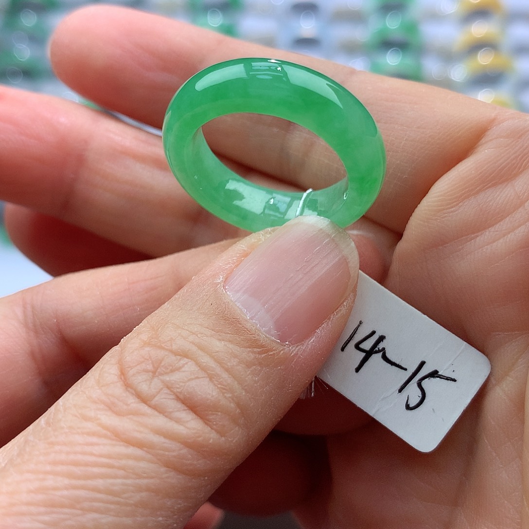 翡翠戒指未镶嵌14-15号