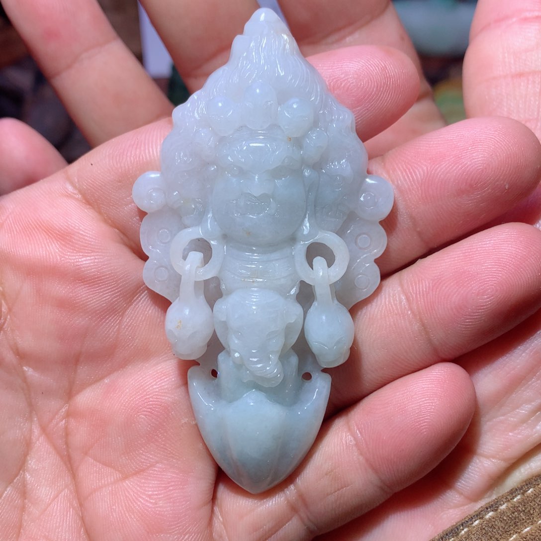 定制翡翠未镶嵌翡翠