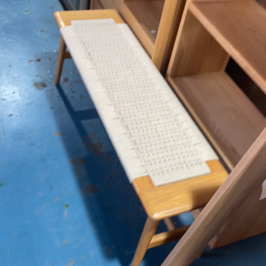 1.1样品长凳自装2个