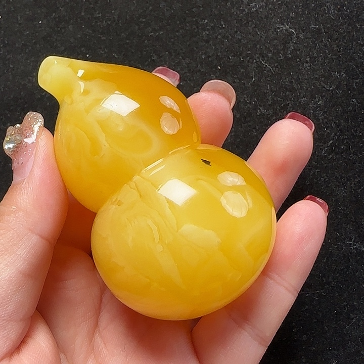 蜜蜡珠宝奇石未镶嵌