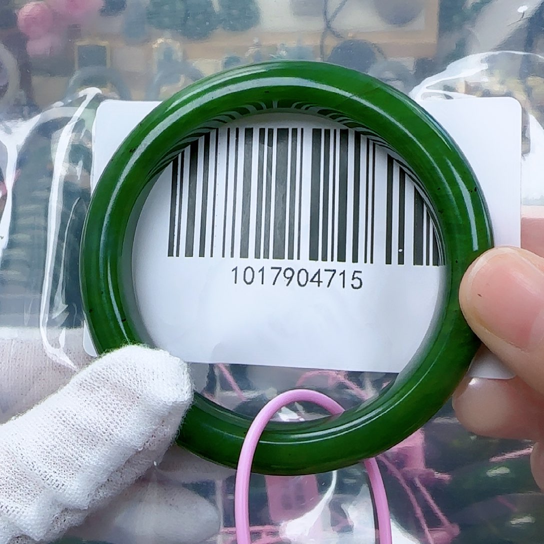 和田玉（碧玉）手镯未镶嵌包容5455