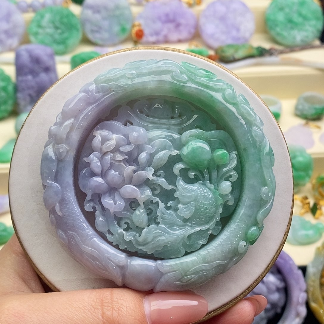 翡翠未镶嵌手镯套镯