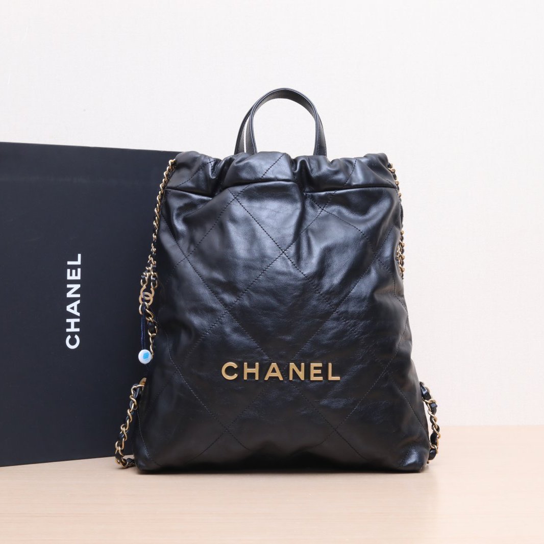 99新 Chanel/香奈儿 小花6枫22Bag 带手柄双肩包 小号 黑色芯片开