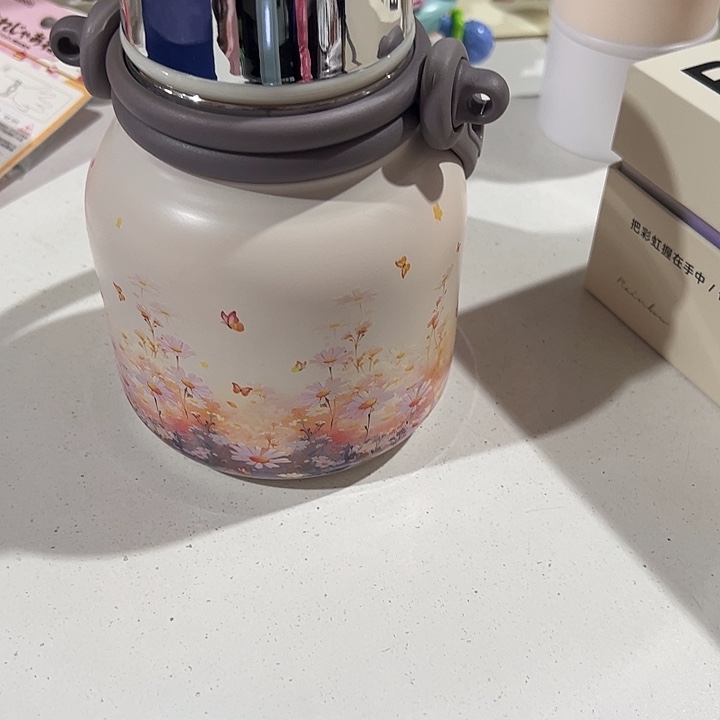 是***啊大肚杯600ml，样品