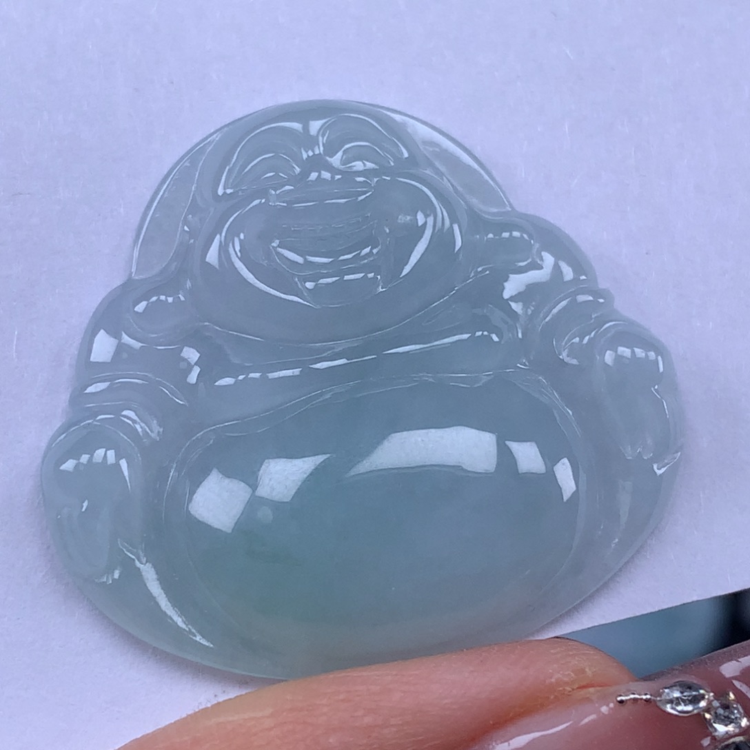 翡翠未镶嵌颈饰佛公