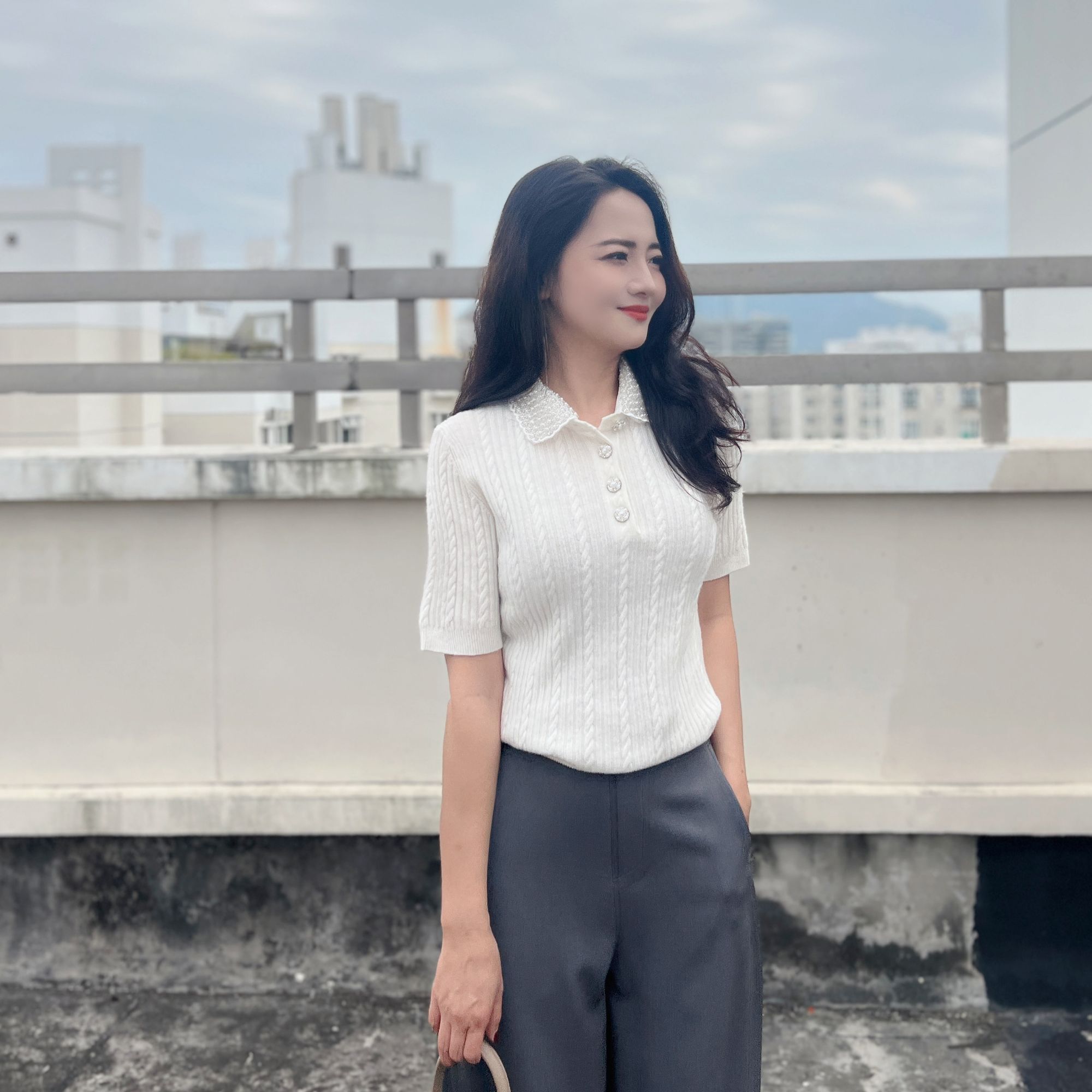 法式浪漫 小香风珍珠翻领可拆卸绵羊毛短袖针织衫