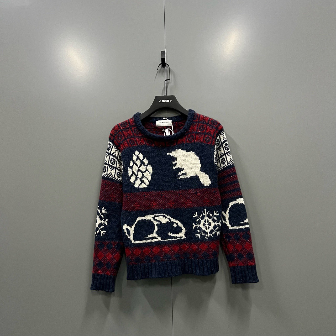 95新 THOMBROWNE （bb1）动物针织衫 2码/006747