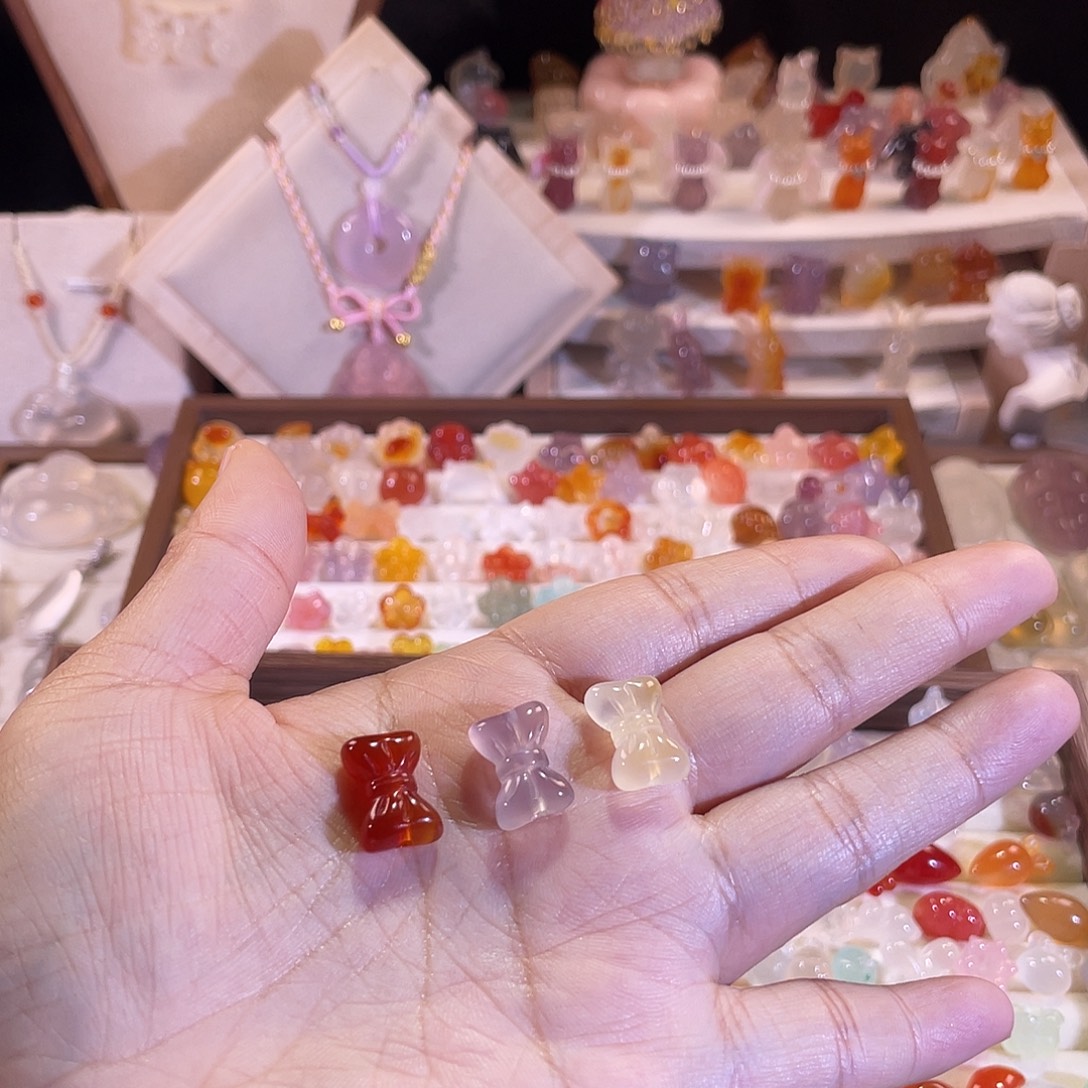 玛瑙/玉髓未镶嵌颈饰