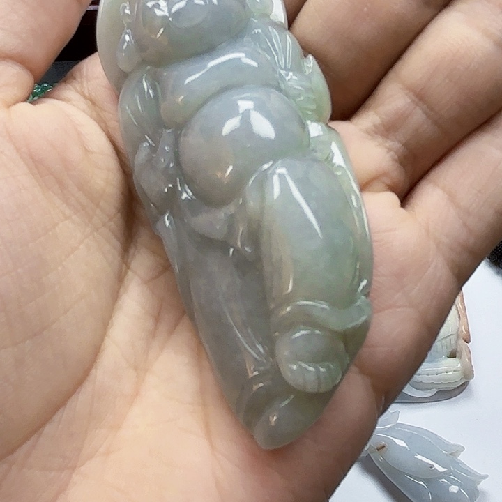 用***2翡翠未镶嵌颈饰天然翡翠直播闪购