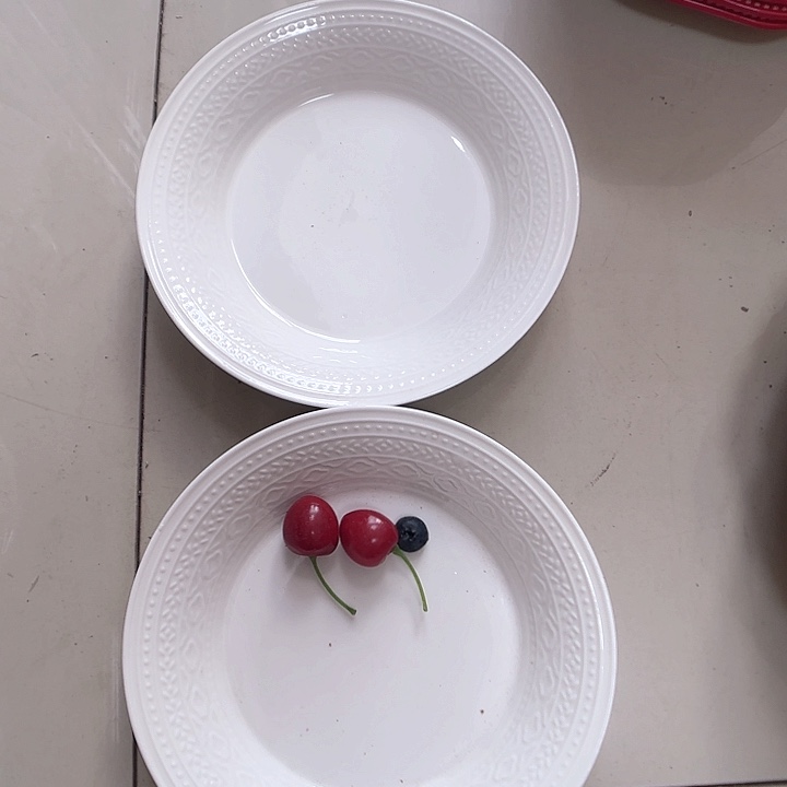 瓷片瑕疵特价陶瓷深盘