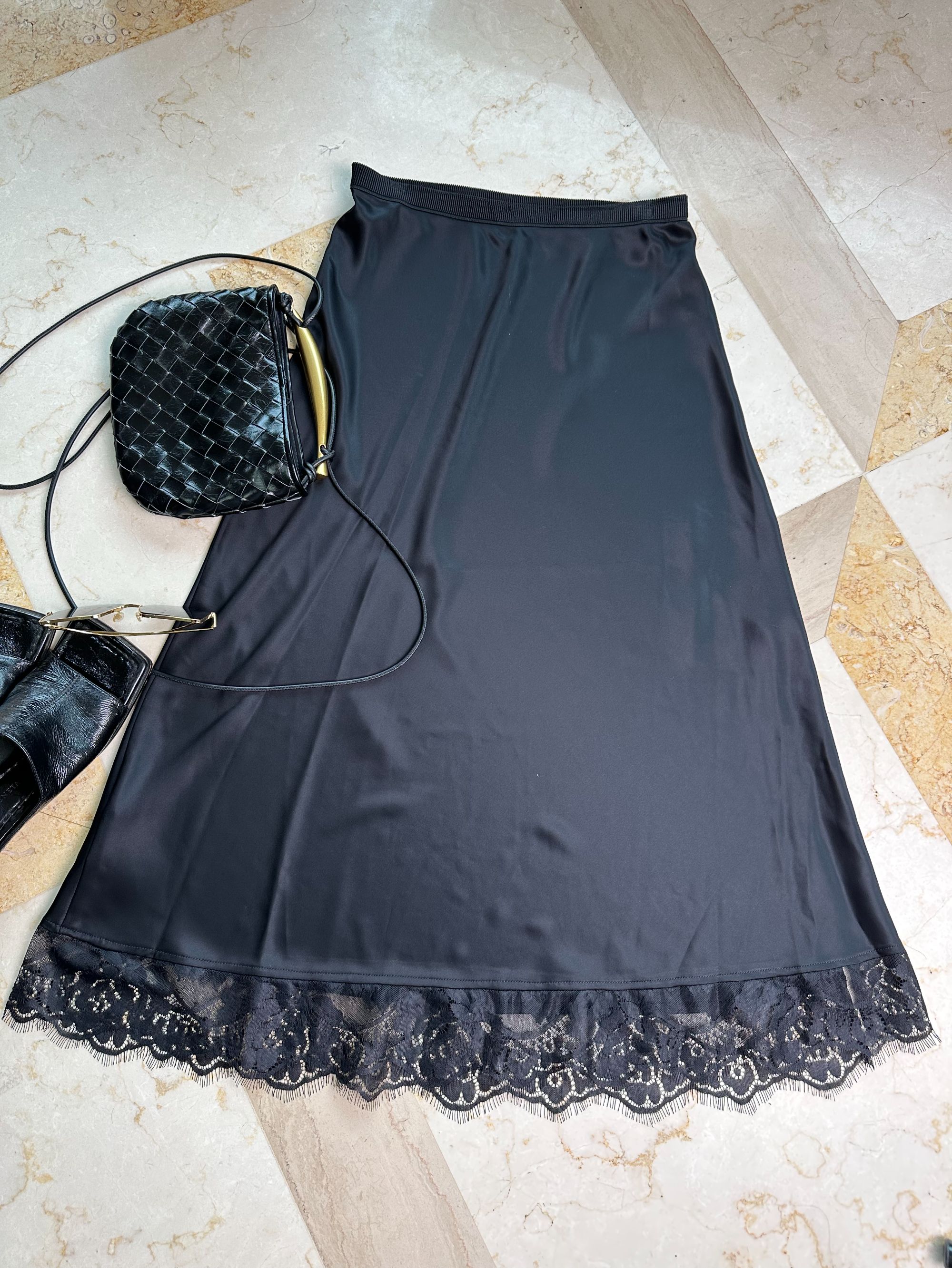 【古琦推荐】2025夏季新款拼接蕾丝松紧自然腰慵懒风半身裙23116