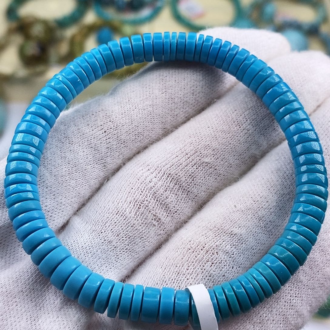 每****绿松石未镶嵌珠宝奇石