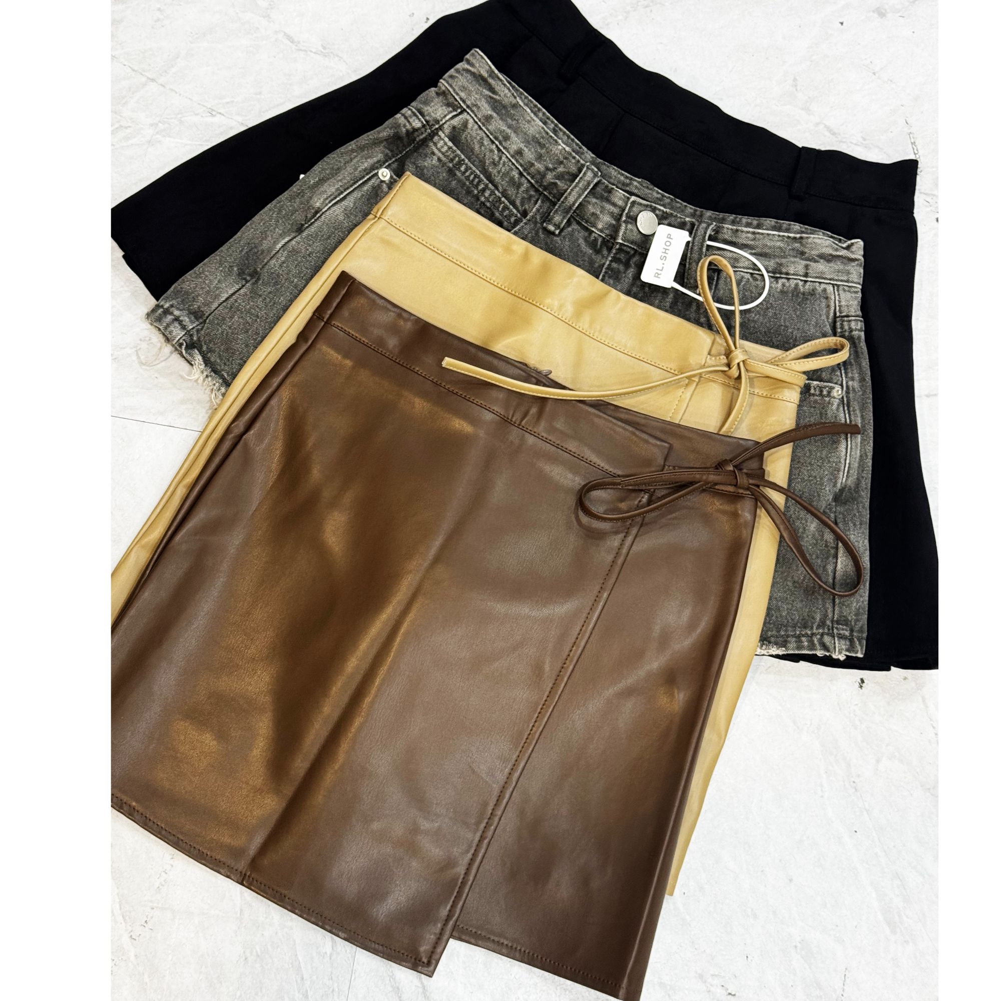 随机牛仔PU短裤短裙