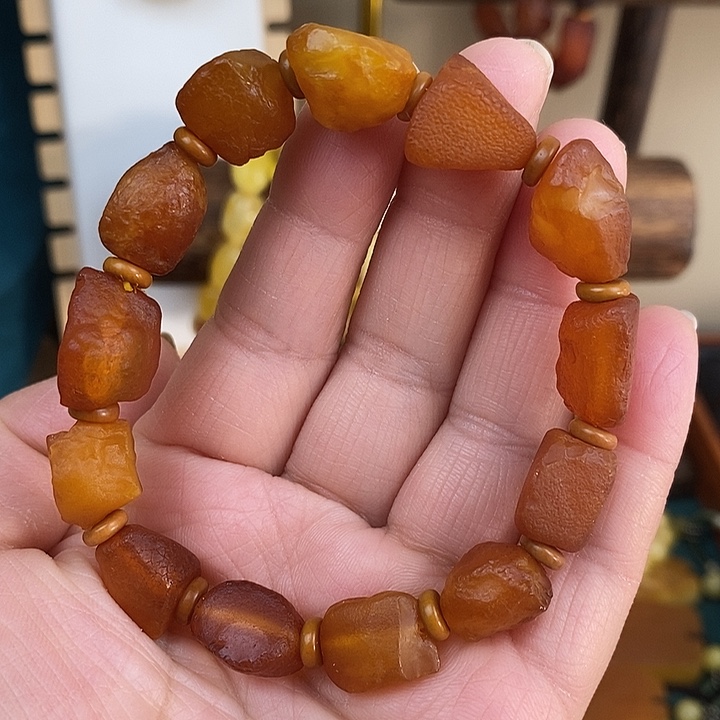 蜜蜡未镶嵌颈饰手串