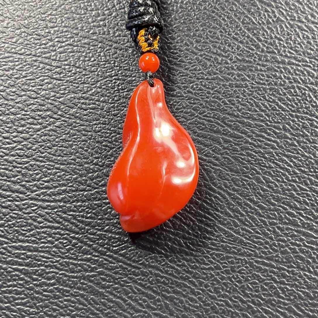 南红玛瑙随型未镶嵌洞子料20克