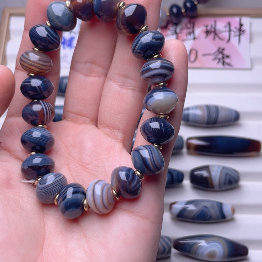 合金颈饰玛瑙/玉髓