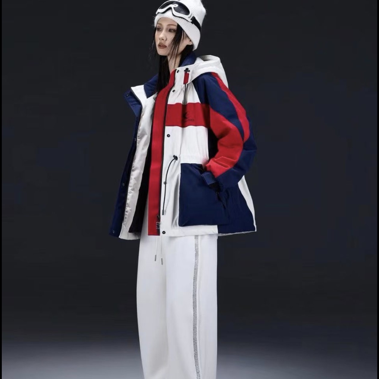 女款休闲城市户外羽绒服羽绒服女款爆款2025新款正品