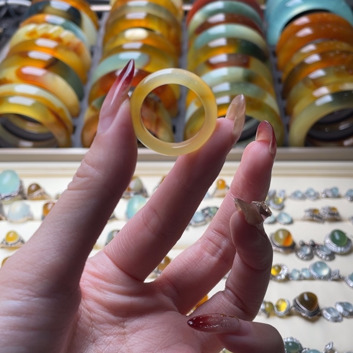 蛇纹石玉戒指圈未镶嵌19.5