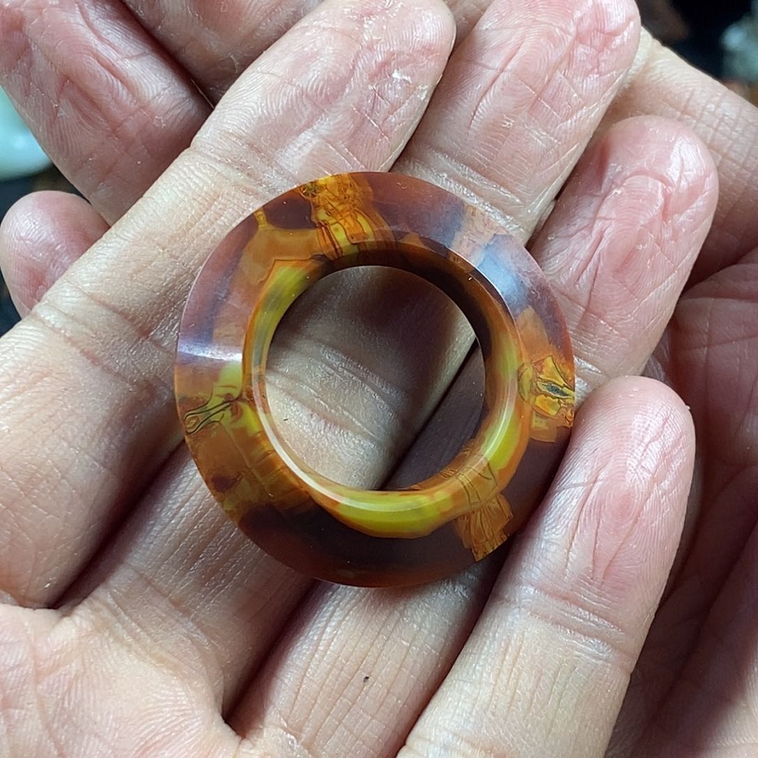 和田玉（糖玉）挂件未镶嵌捣*鬼