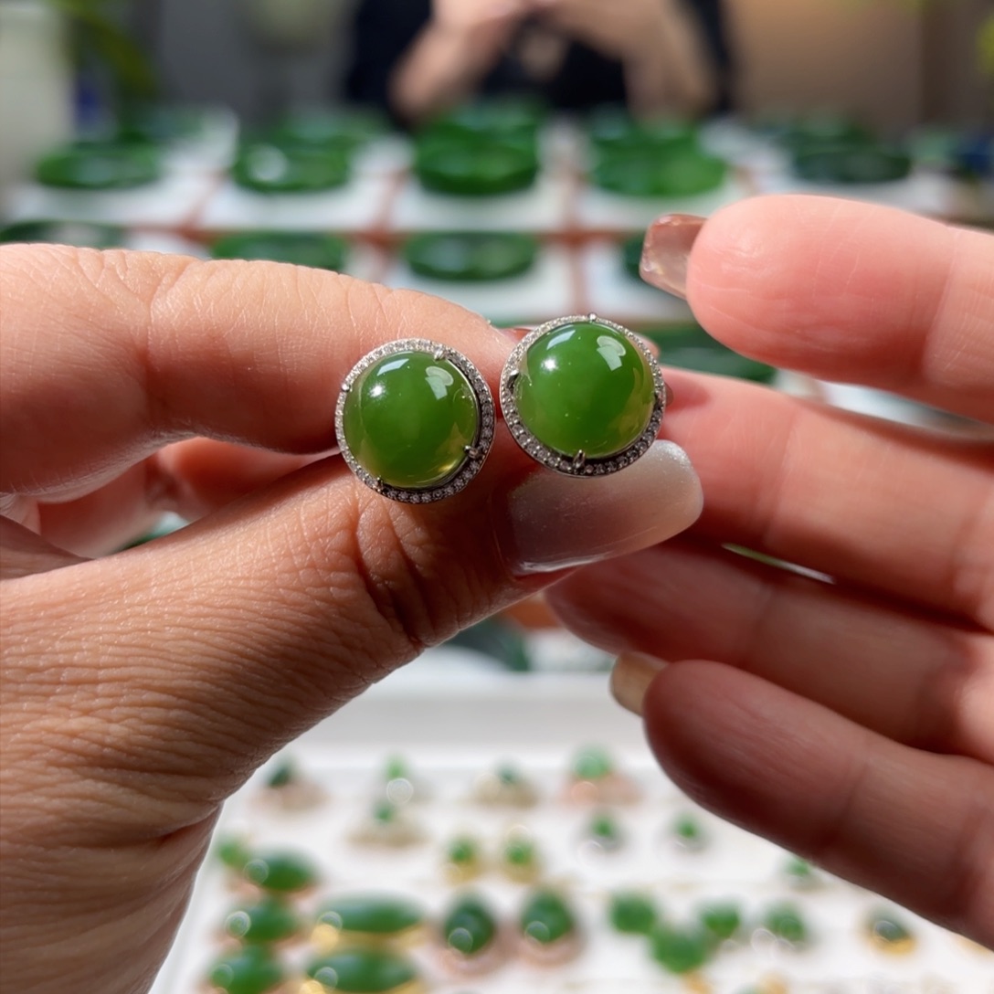 银S925镶嵌和田玉耳饰