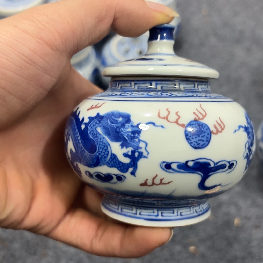 非古董现代工艺品