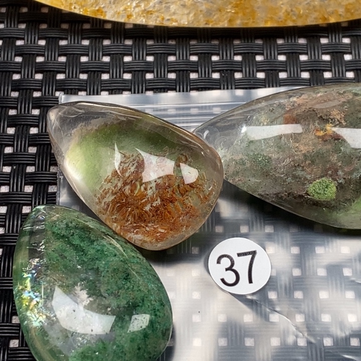 弥***勒水晶未镶嵌吊坠(不含链)