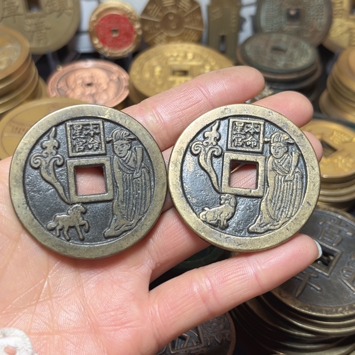 兰***兰铜现代工艺文创钱币04