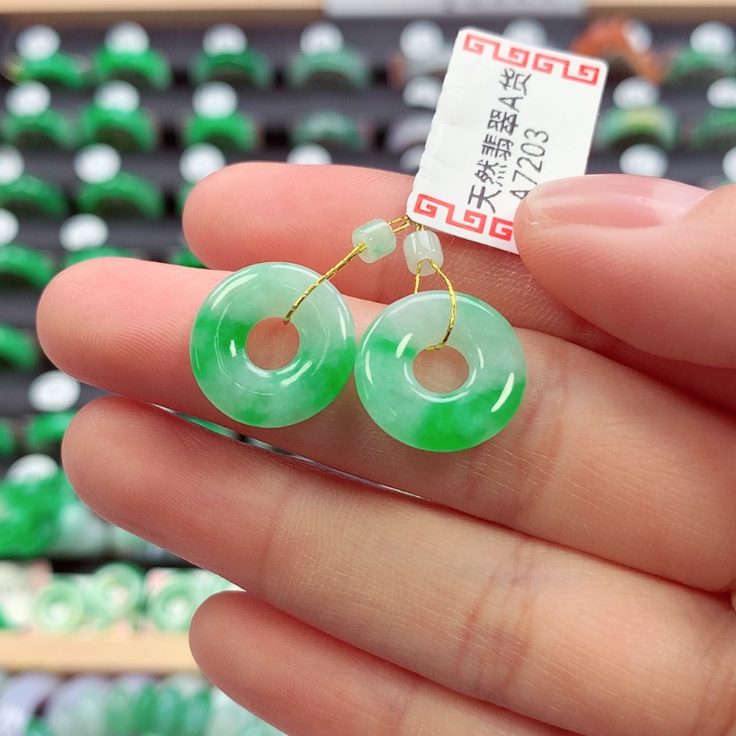 【闪购商品】未镶嵌戒指翡翠甜甜圈一对