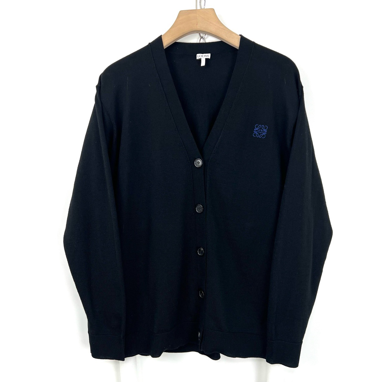 全新未使用 LOEWE/罗意威 蓝色刺绣logo v领羊毛开衫/s码/05163