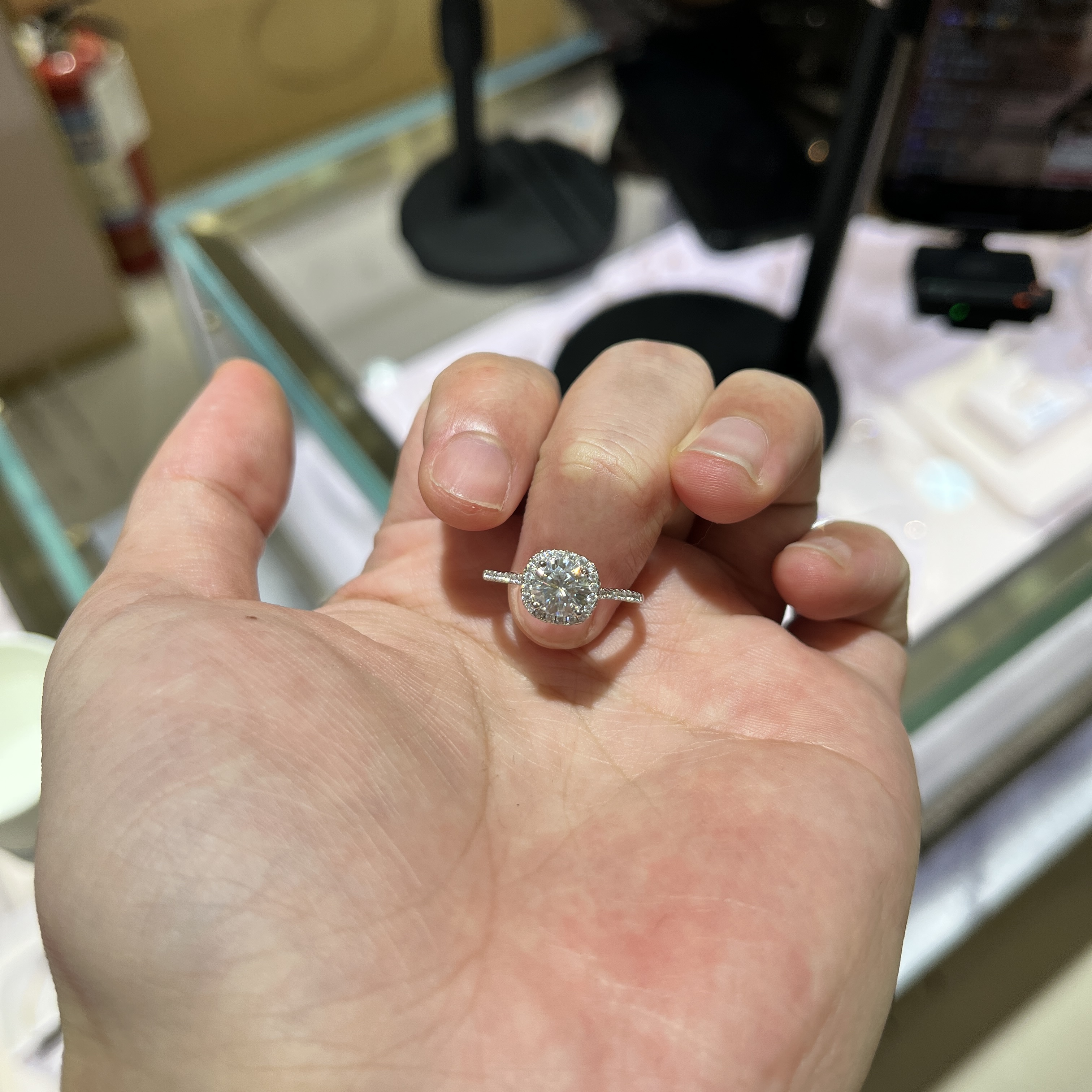 925银莫桑石戒指 925银女镶嵌戒指活口莫桑钻戒指